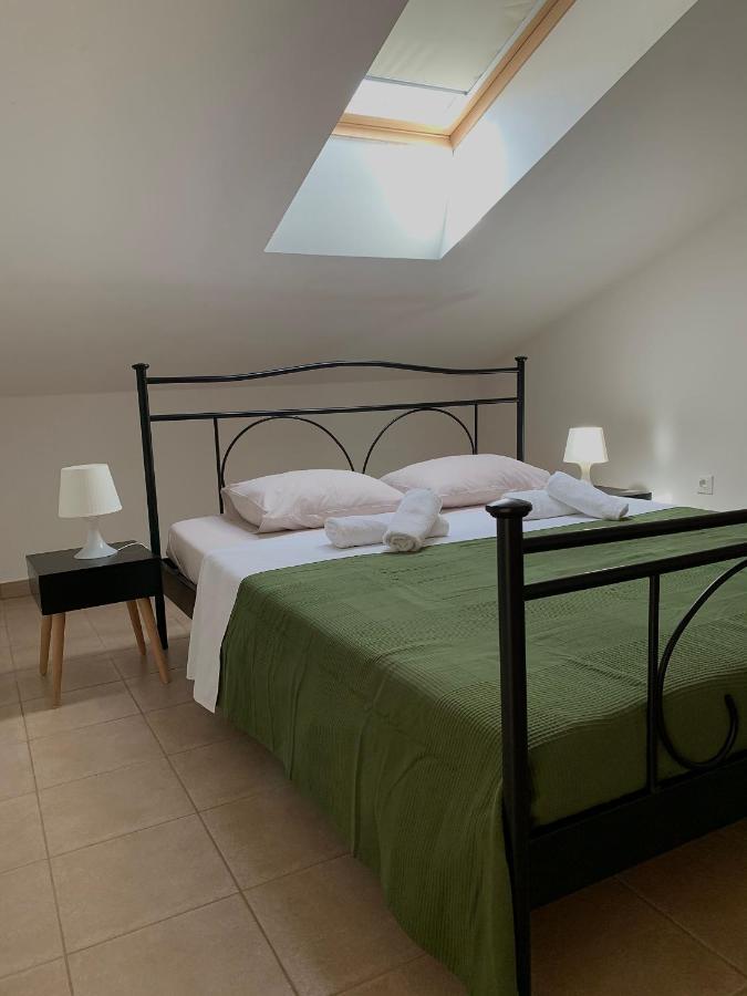Apartments Happy Stay Center Baska Exteriör bild