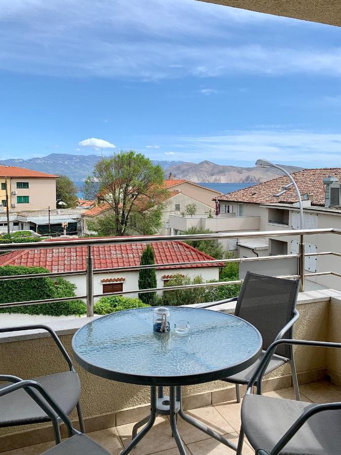 Apartments Happy Stay Center Baska Exteriör bild